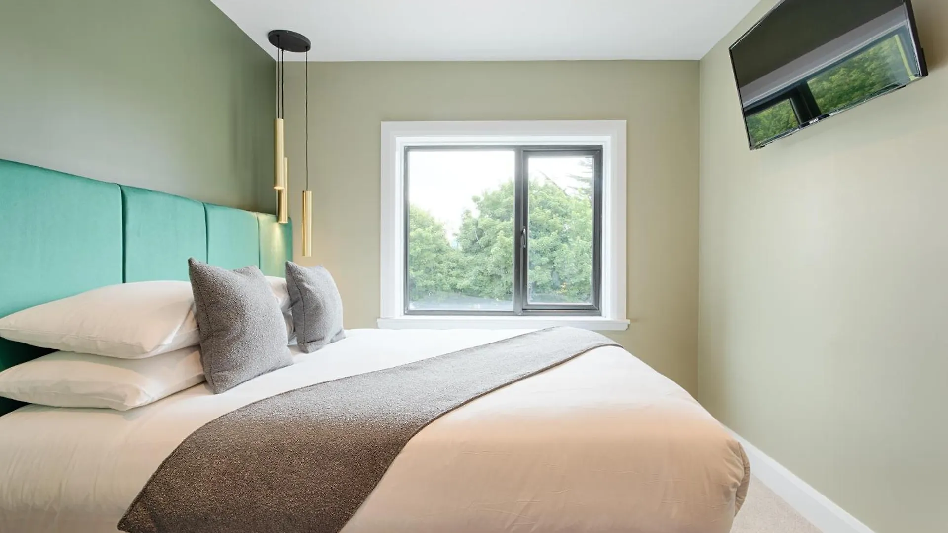 34 On The Hill - Boutique Townhouse Hotel Galway Guest house